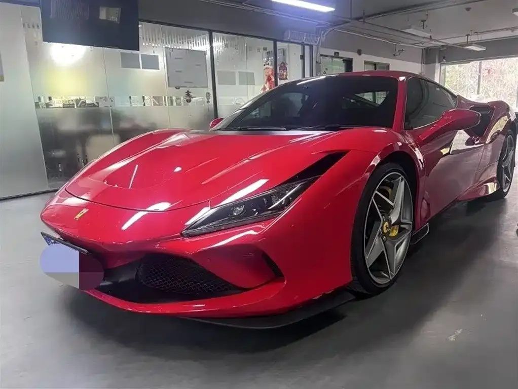 Ferrari F8 — фото 1