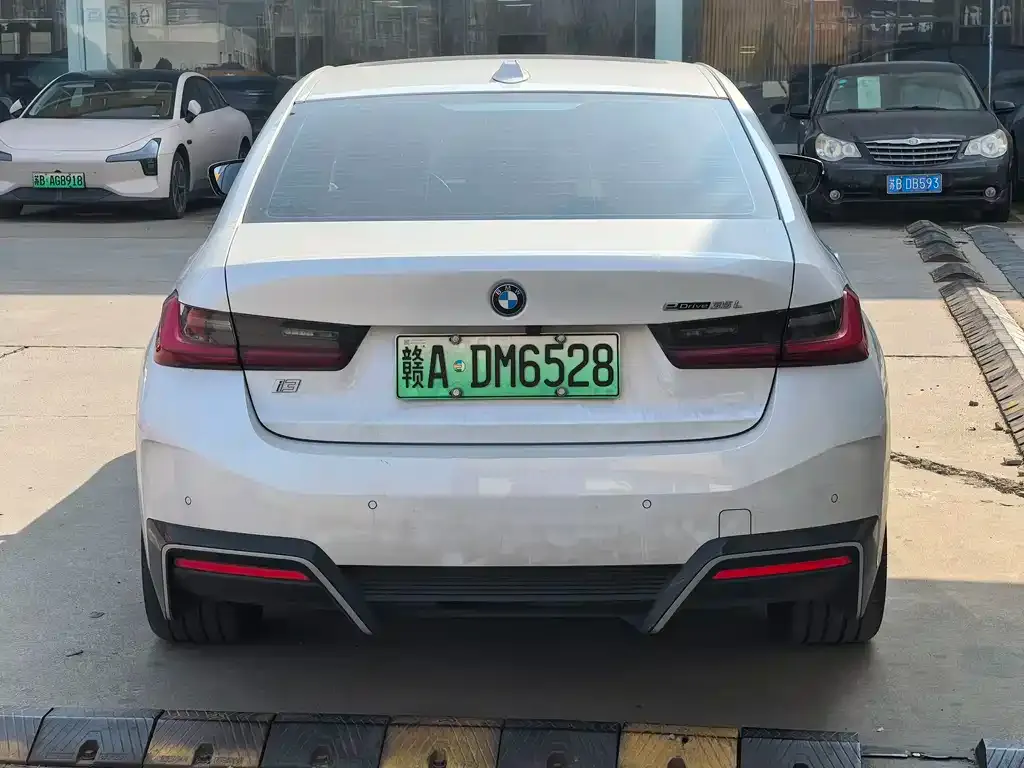 BMW i3 — фото 6