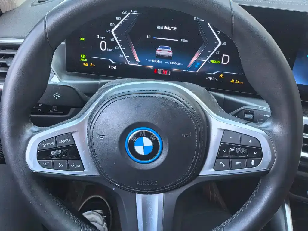 BMW i3 — фото 5