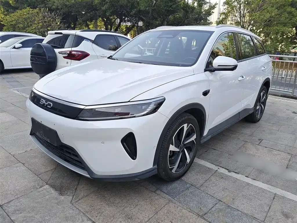 BYD Seal 05 DM-i — фото 2