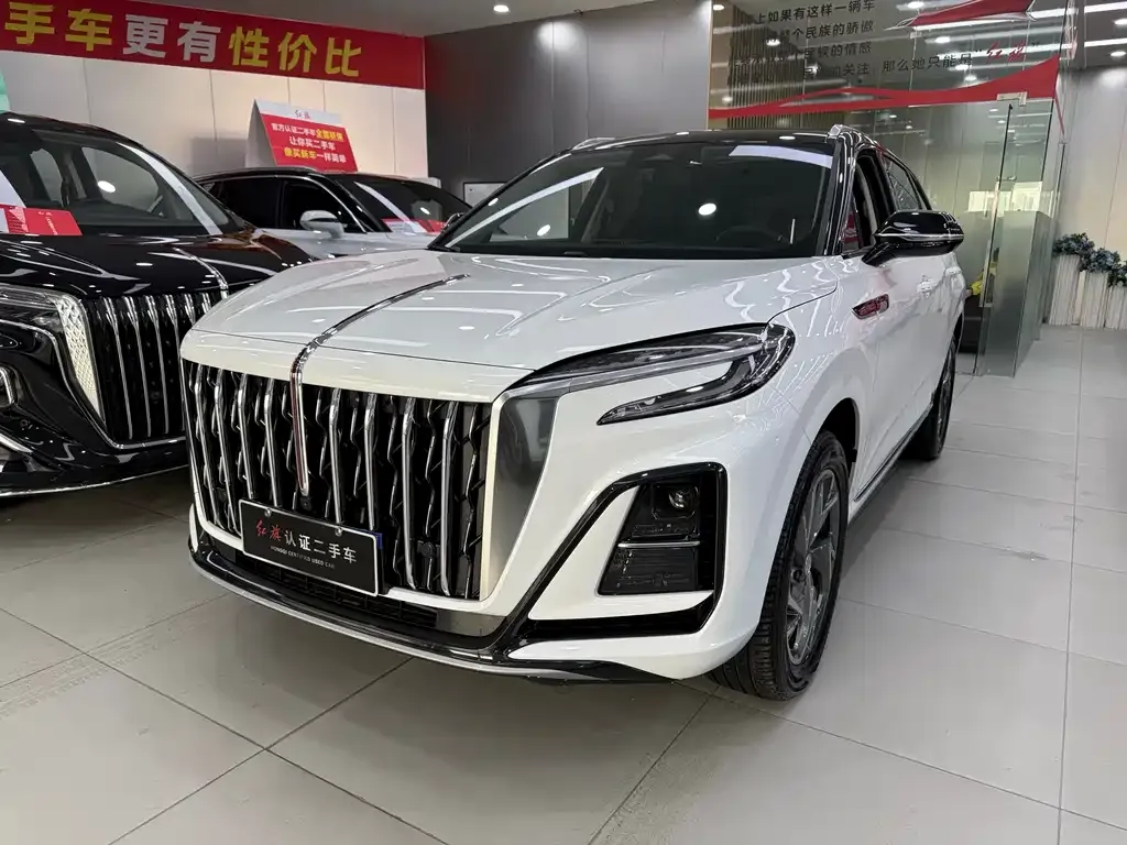 Hongqi HS3 PHEV — фото 1