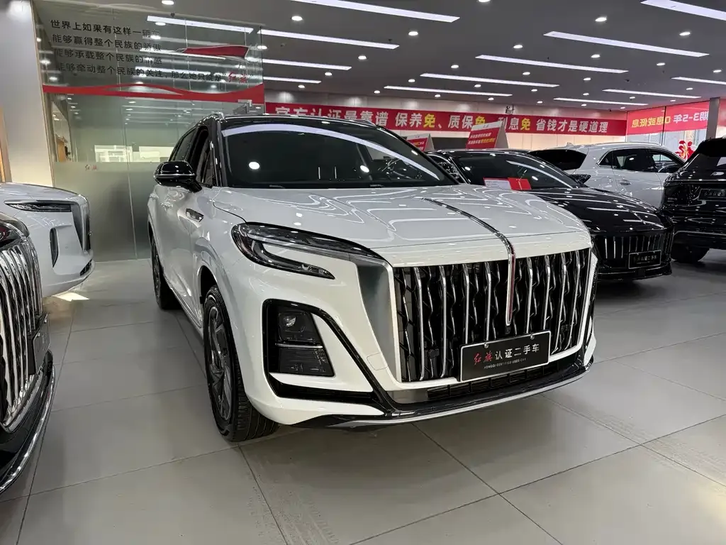 Hongqi HS3 PHEV — фото 9