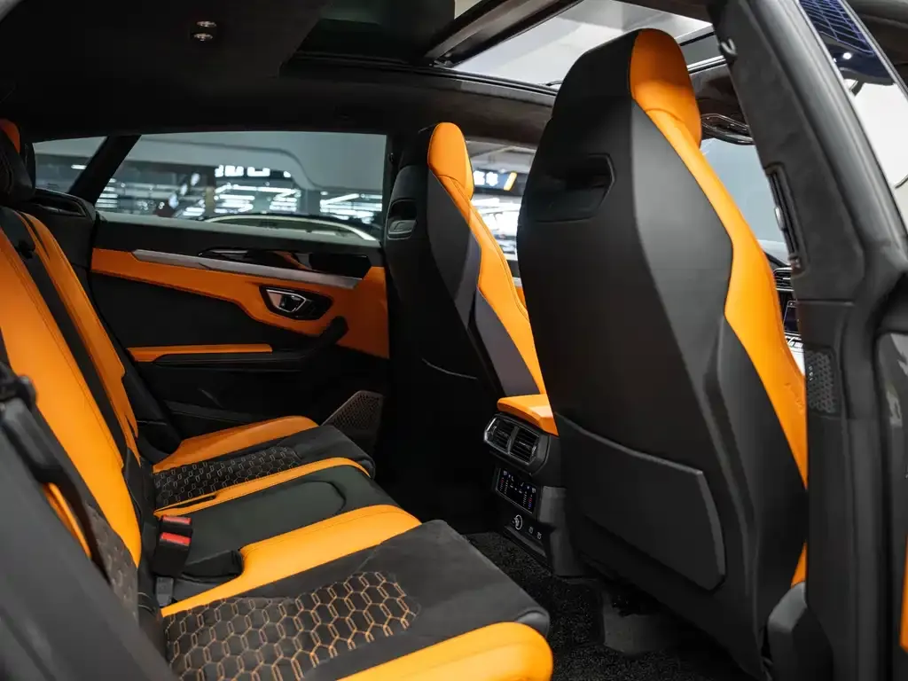 Lamborghini Urus — фото 3