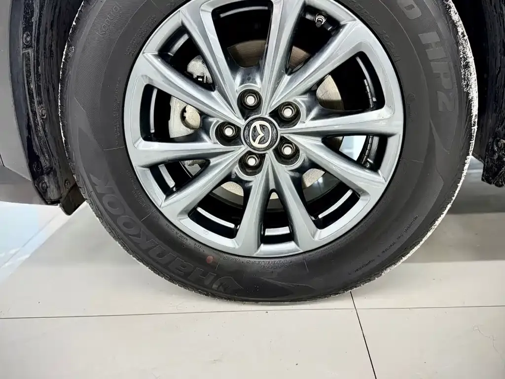 Mazda CX-4 — фото 10