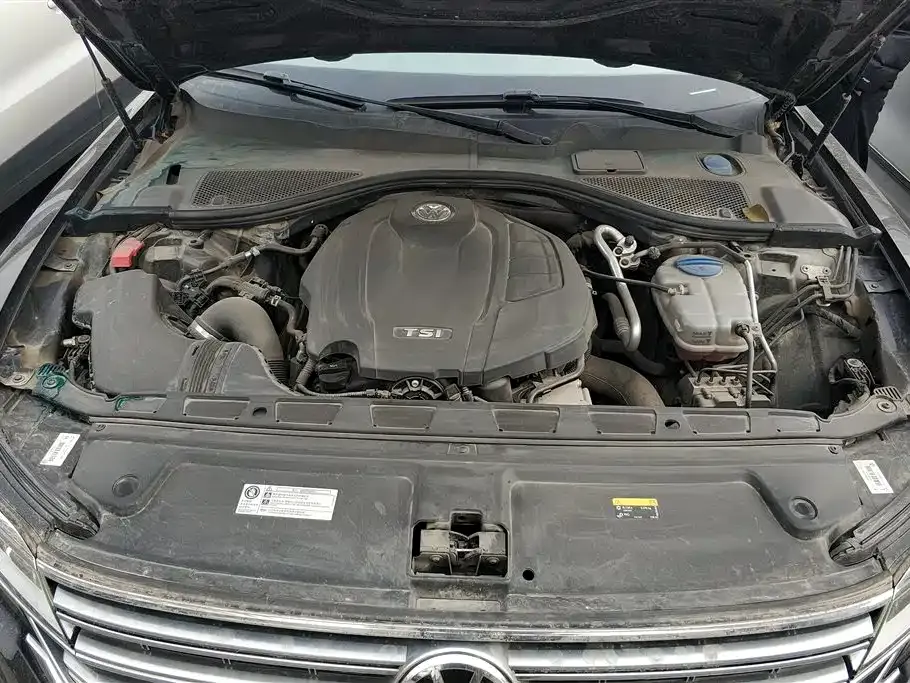 Volkswagen Phideon — фото 10