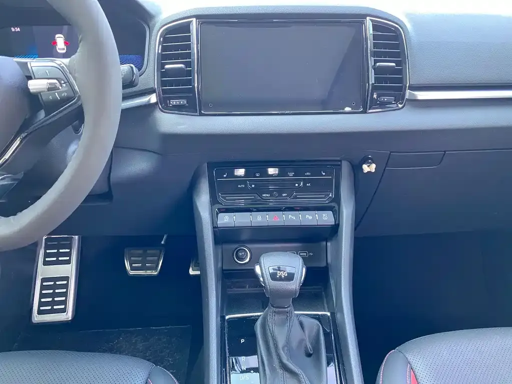 Skoda Karoq — фото 2