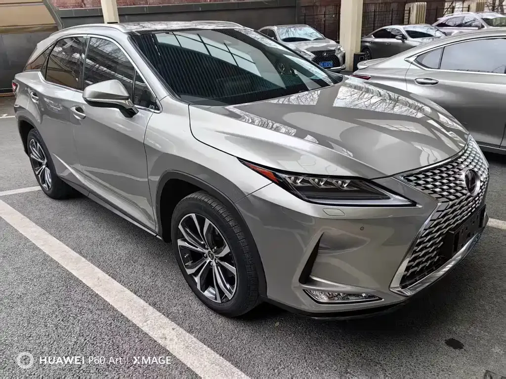 Lexus RX — фото 9