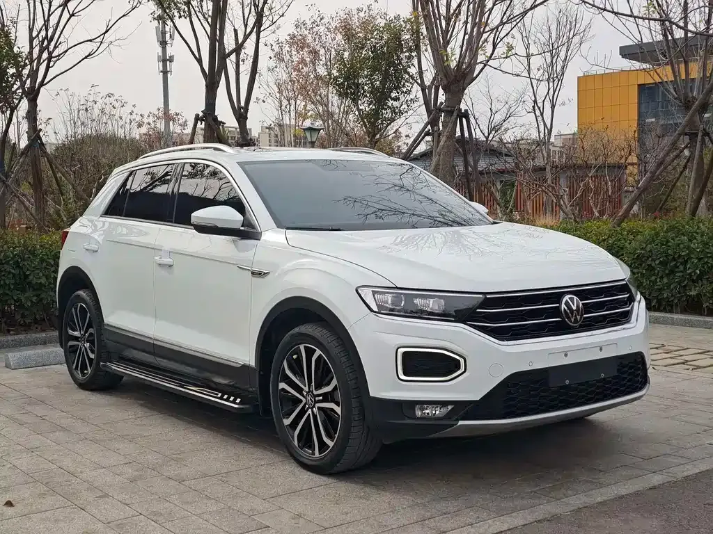 Volkswagen T-Roc — фото 2