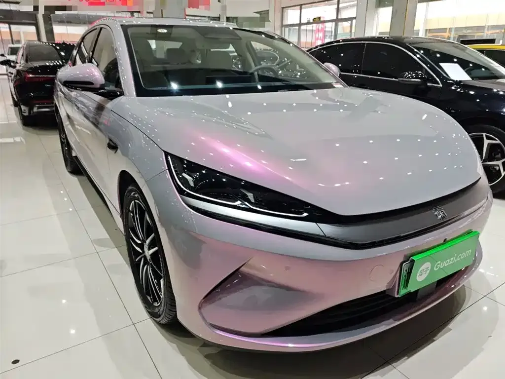 BYD Qin L — фото 10