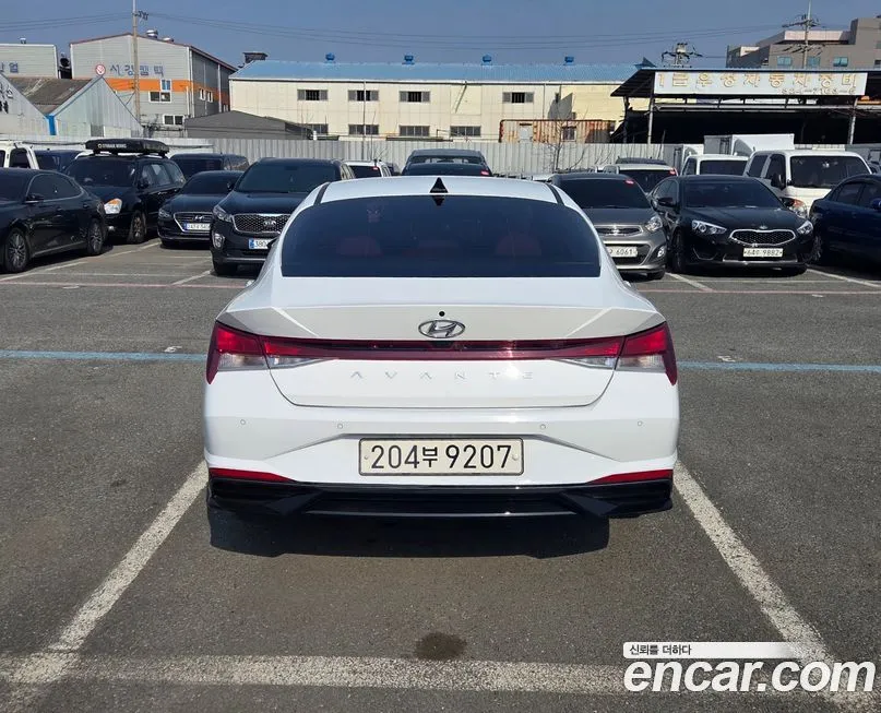 Hyundai AVANTE — фото 10
