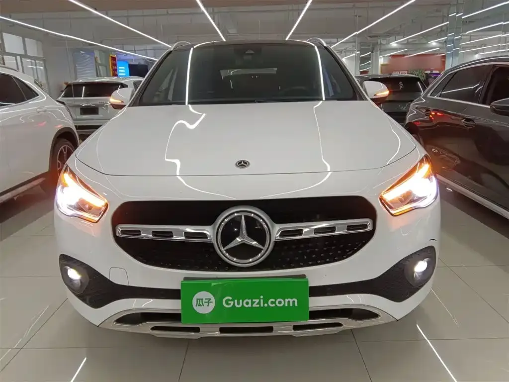 Mercedes-Benz GLA — фото 7