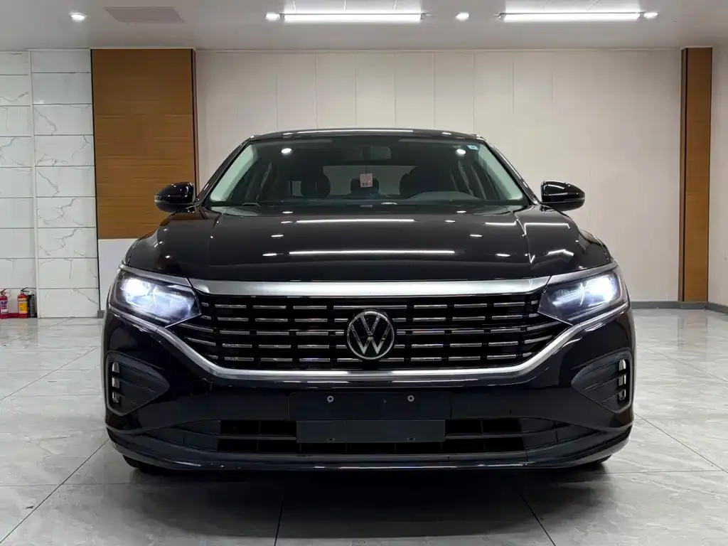 Volkswagen Passat — фото 2