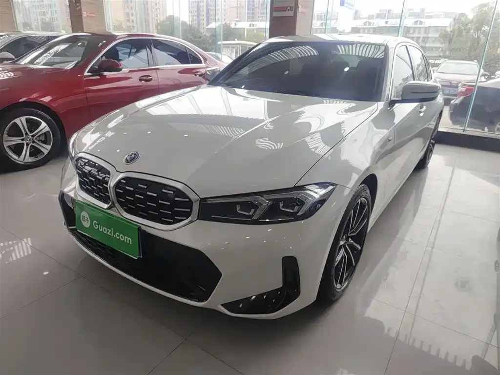 BMW 3 Series — фото 1
