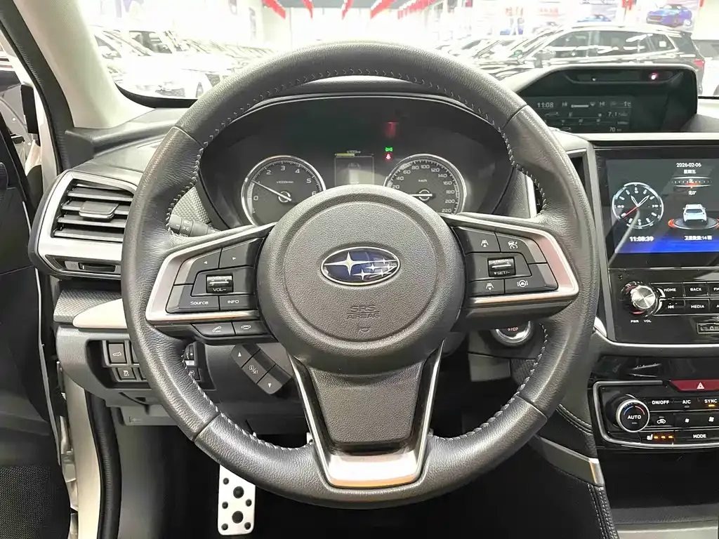 Subaru Forester — фото 5