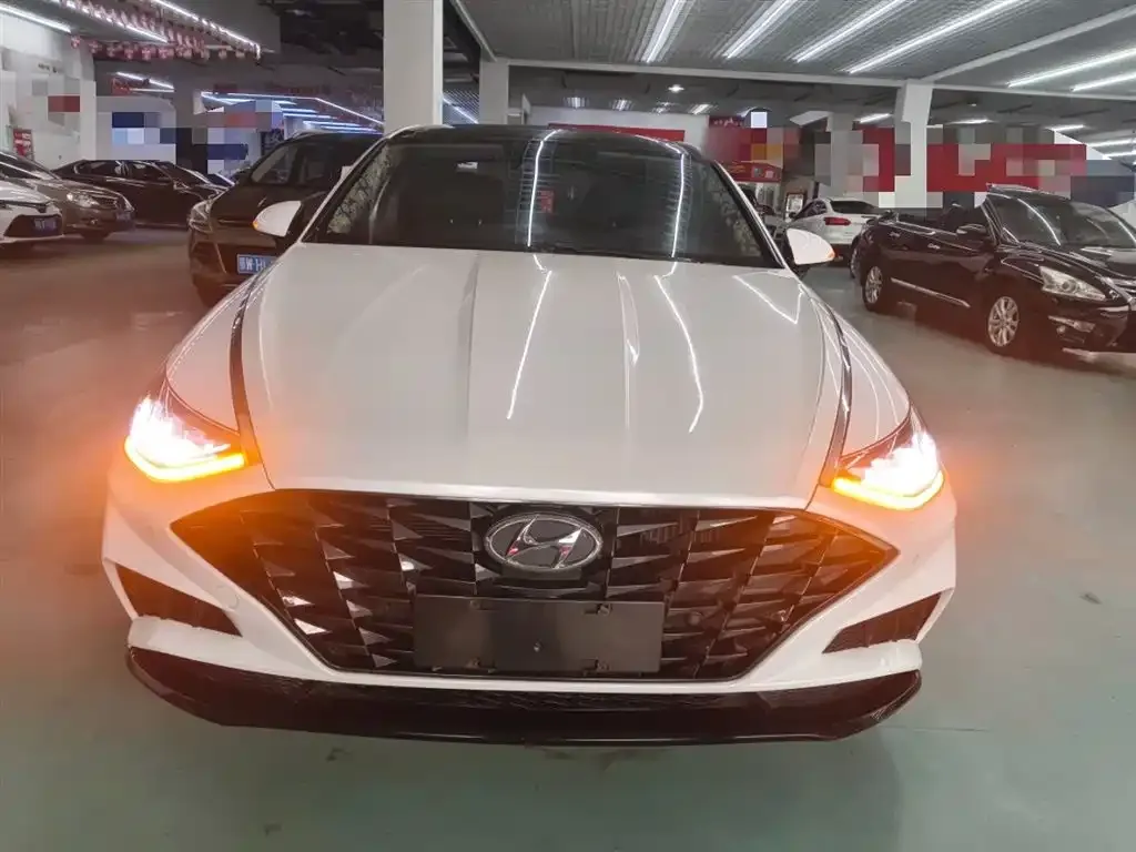 Hyundai Sonata — фото 2