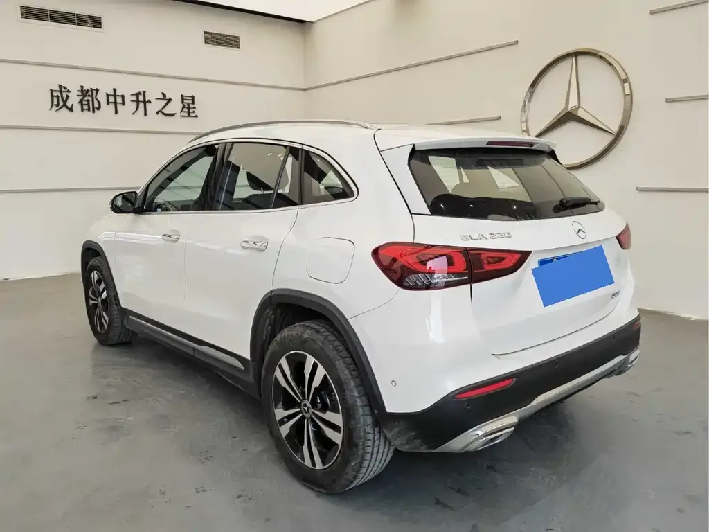 Mercedes-Benz GLA — фото 3