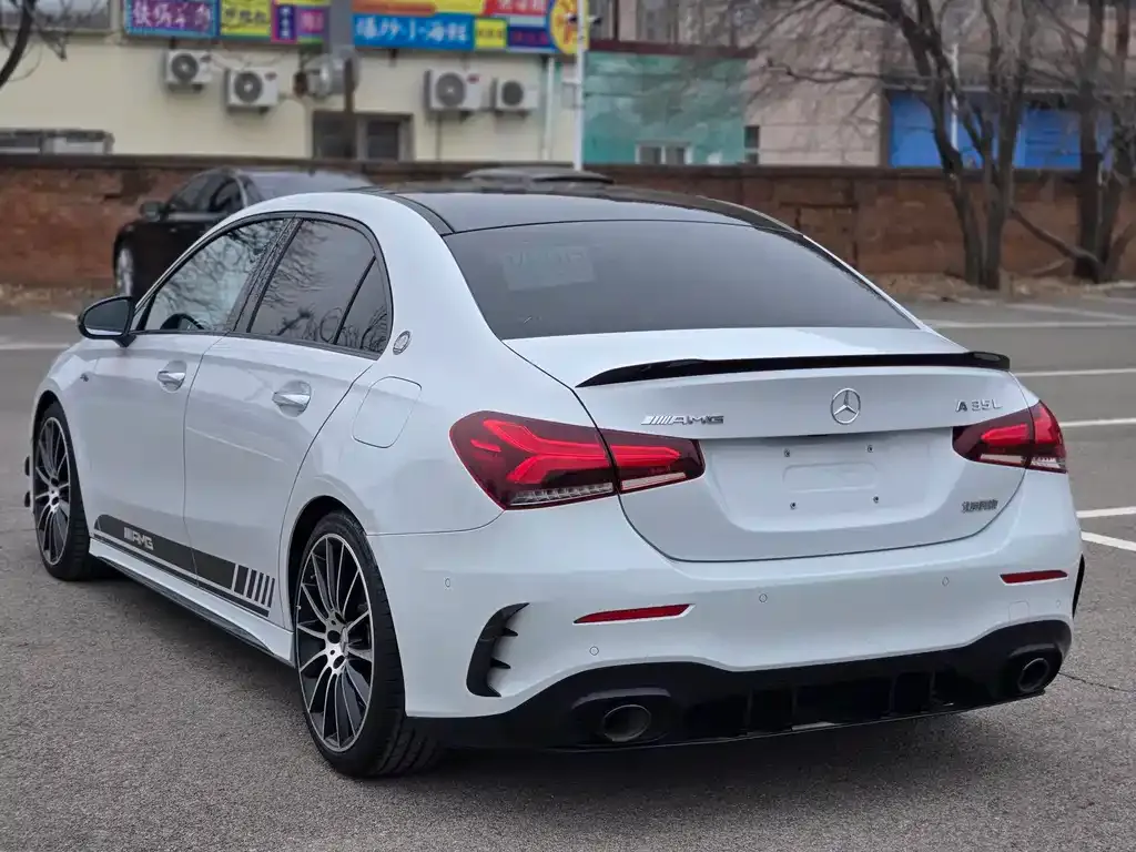 Mercedes-Benz A-Class AMG — фото 5