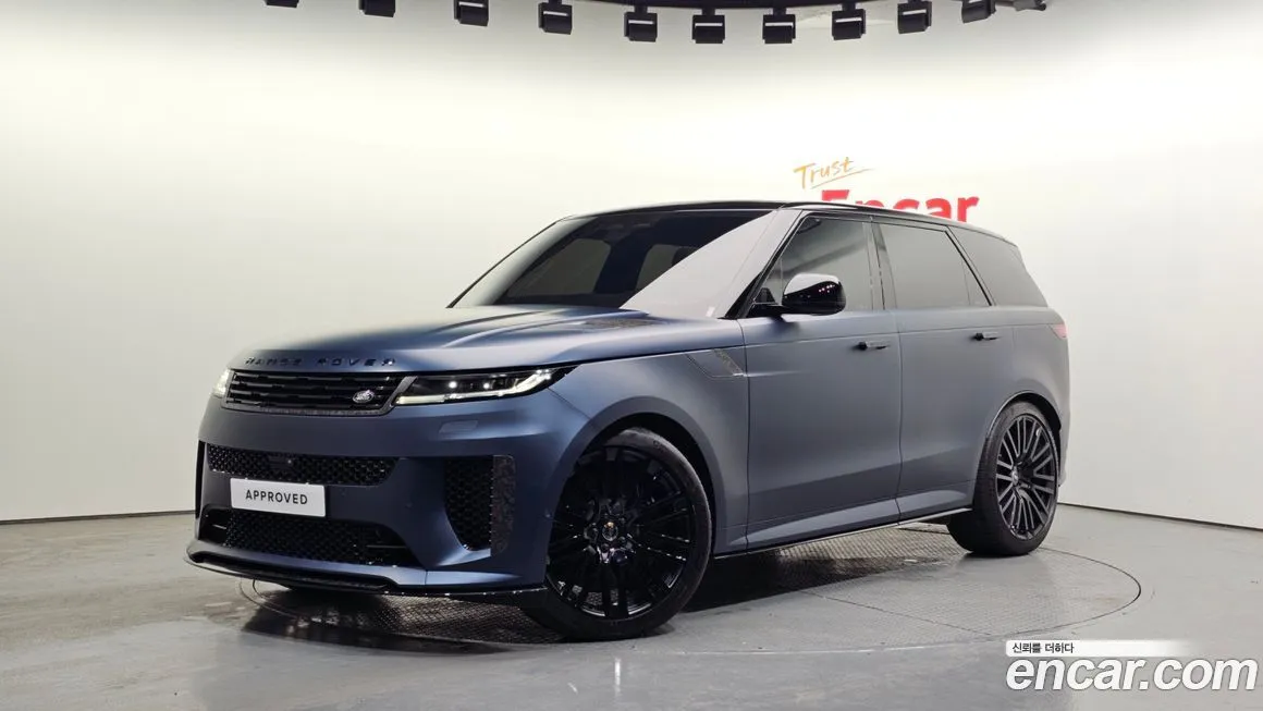Land Rover Range Rover Sport — фото 1