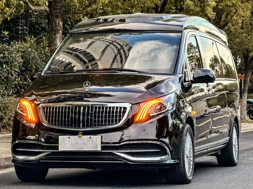 Mercedes-Benz Vito — фото 1