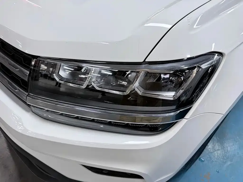 Volkswagen Tharu — фото 8