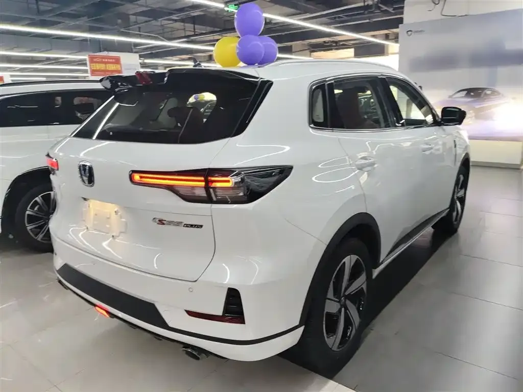 Changan CS55PLUS — фото 4