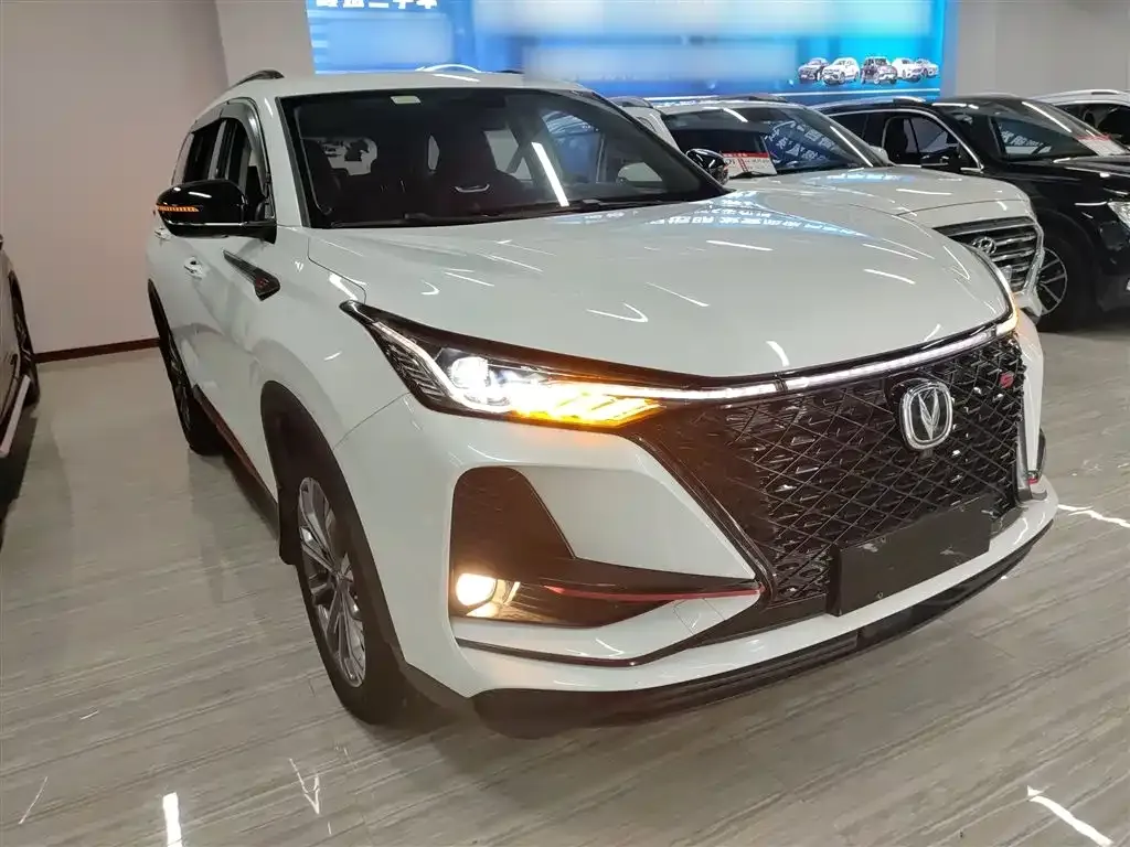 Changan CS75PLUS — фото 6