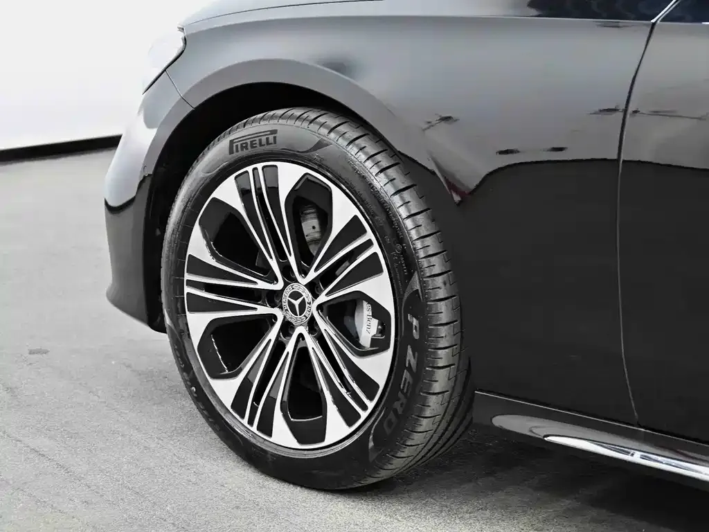 Mercedes-Benz E-Class New Energy — фото 3