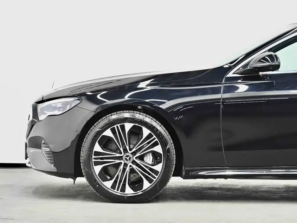 Mercedes-Benz E-Class New Energy — фото 4