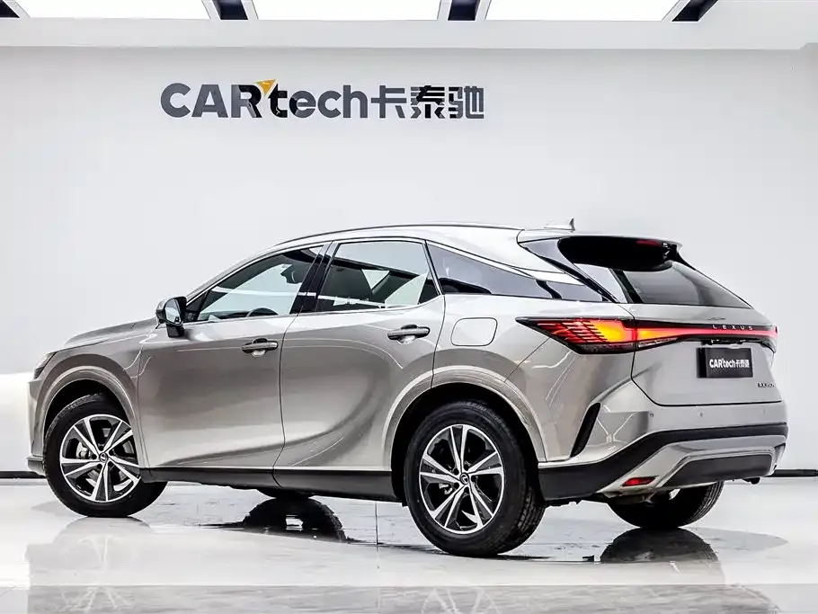 Lexus RX — фото 7