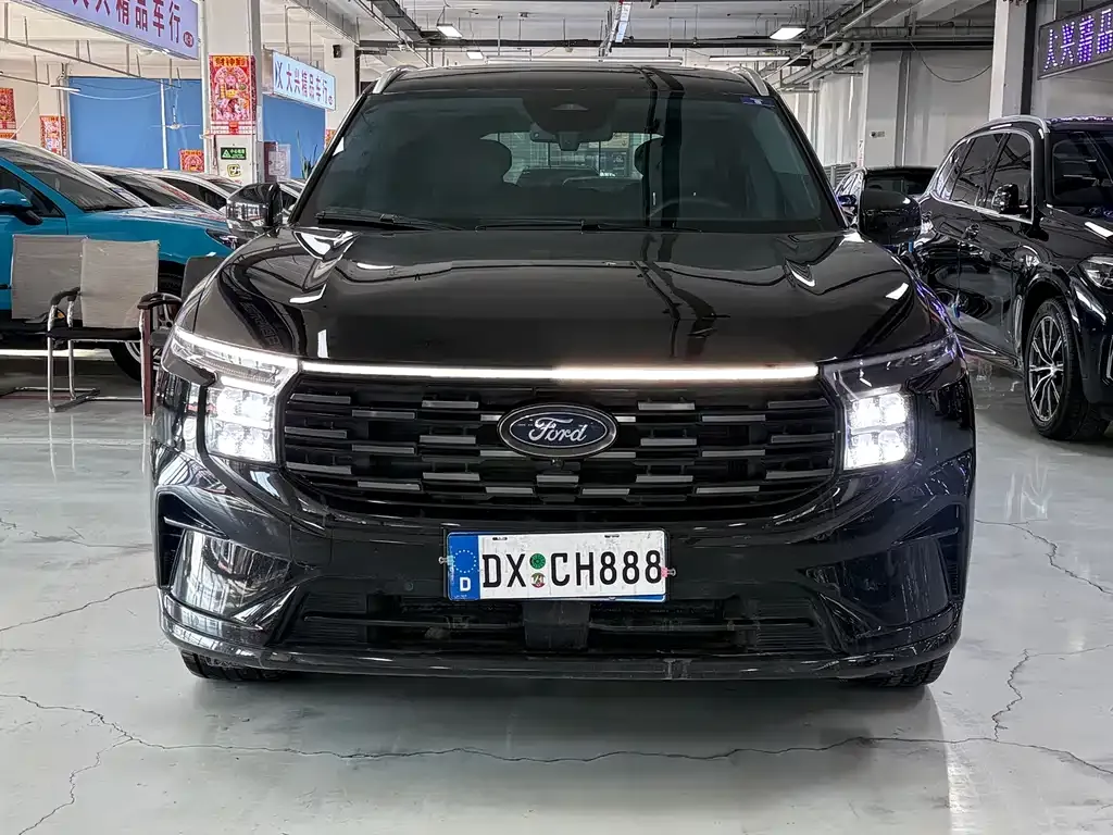 Ford Edge — фото 6