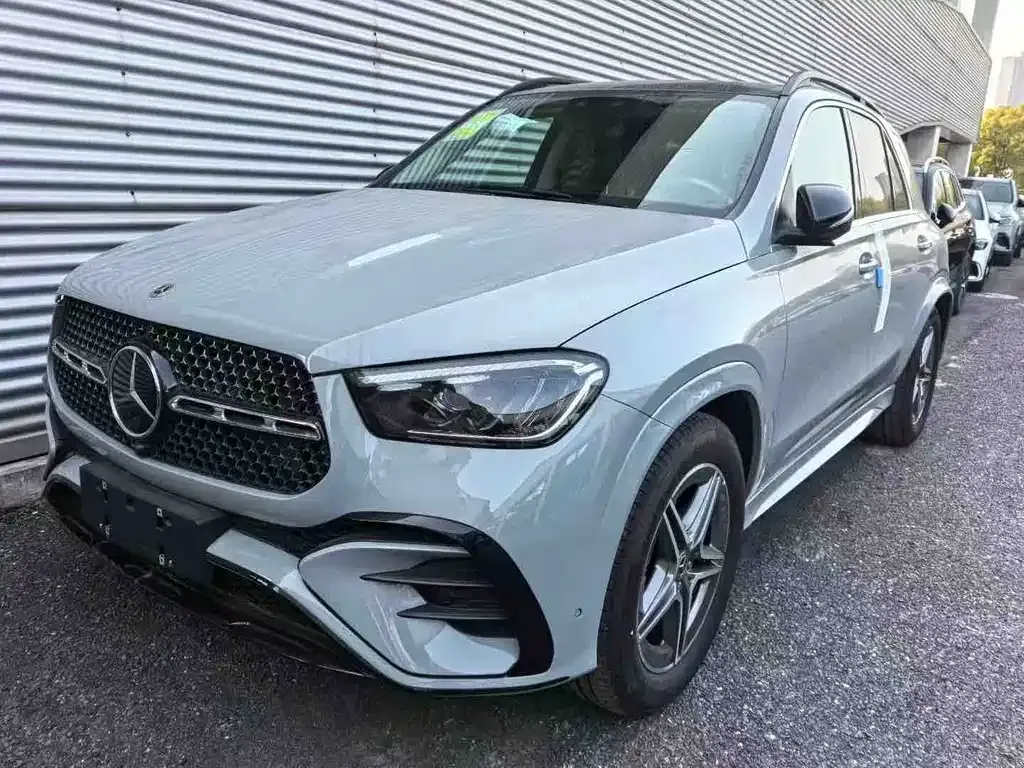 Mercedes-Benz GLE — фото 1