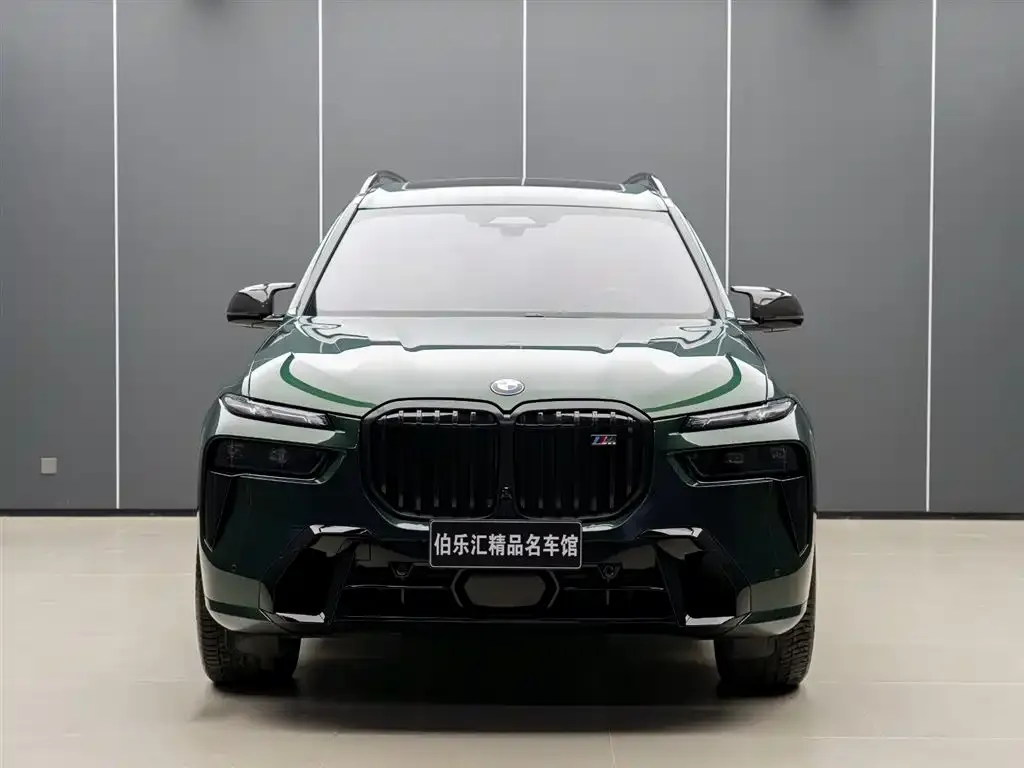 BMW X7 M60i — фото 4