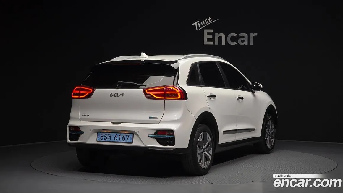 Kia Niro — фото 6