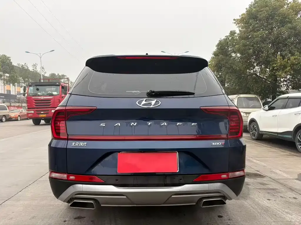 Hyundai Santa Fe — фото 4