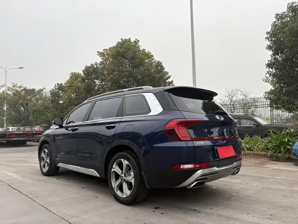 Hyundai Santa Fe — фото 2