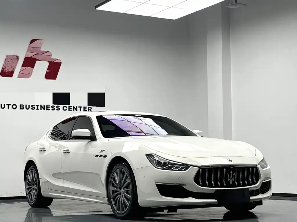 Maserati Ghibli — фото 6