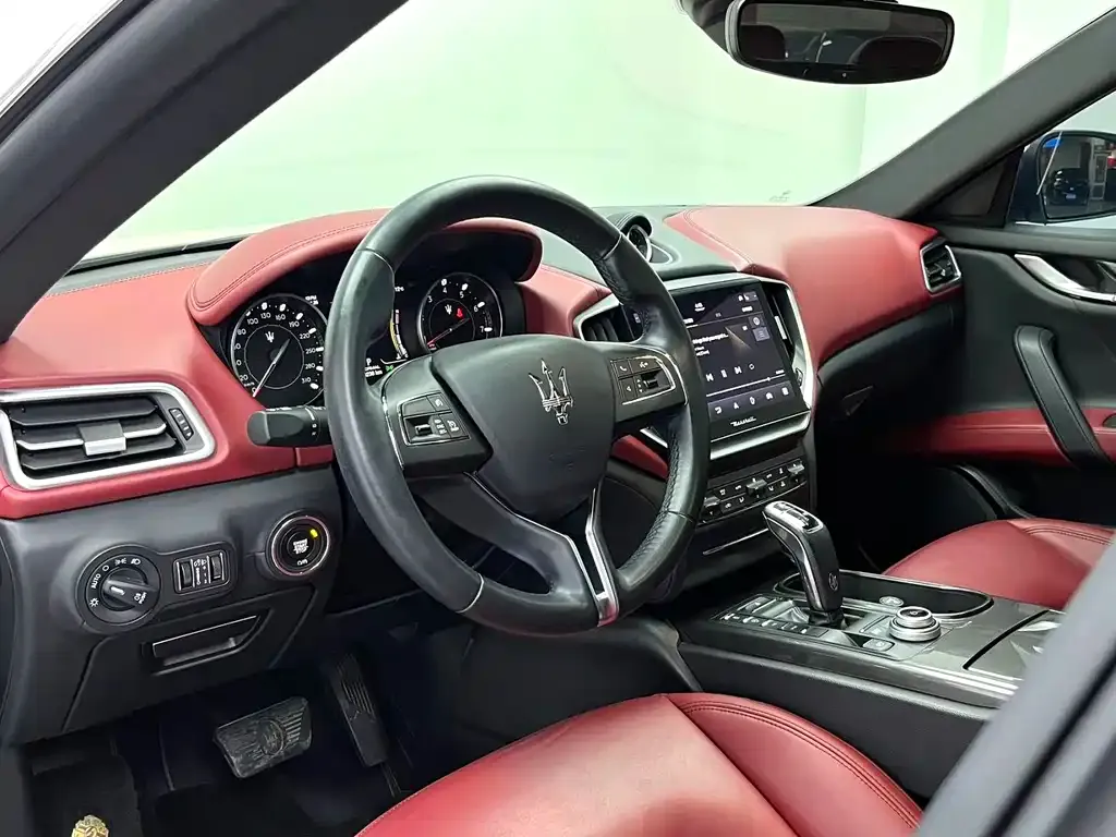 Maserati Ghibli — фото 9
