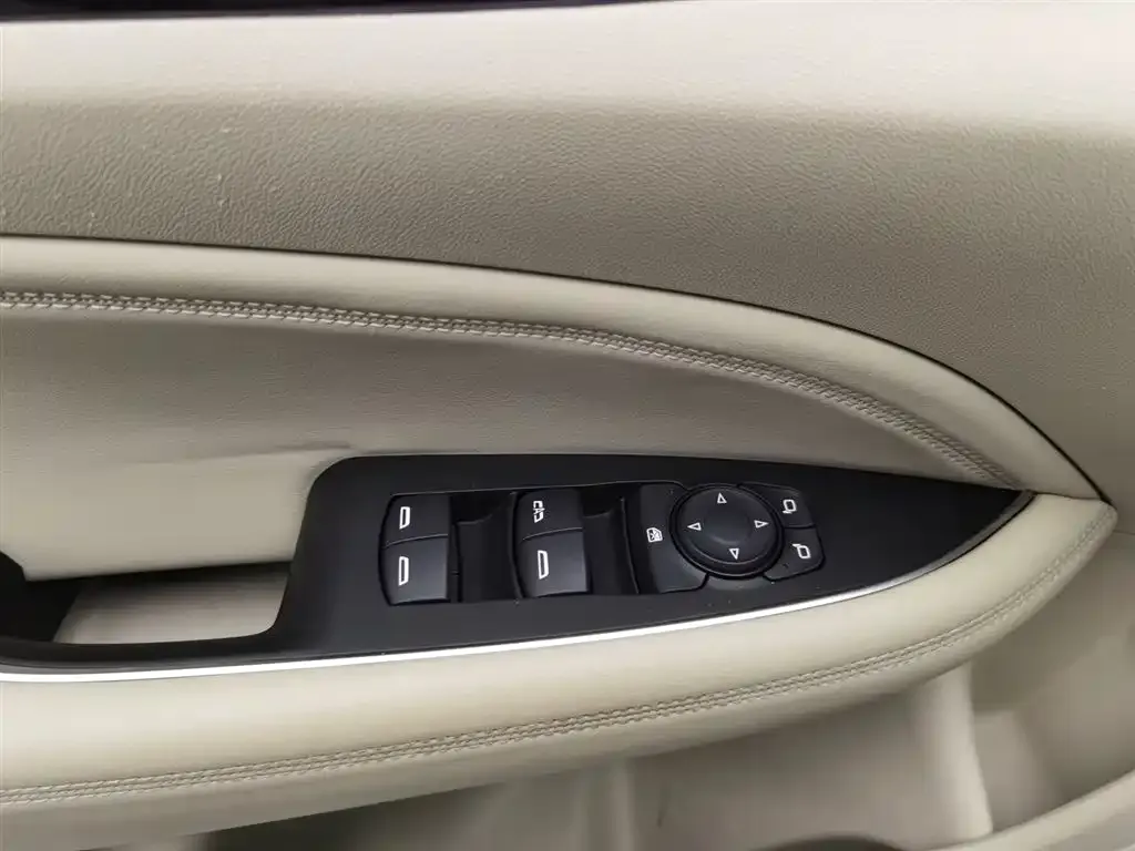 Buick Regal — фото 4