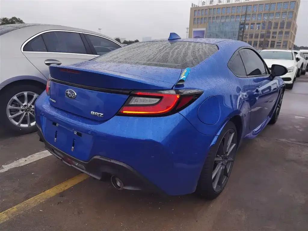 Subaru BRZ — фото 10