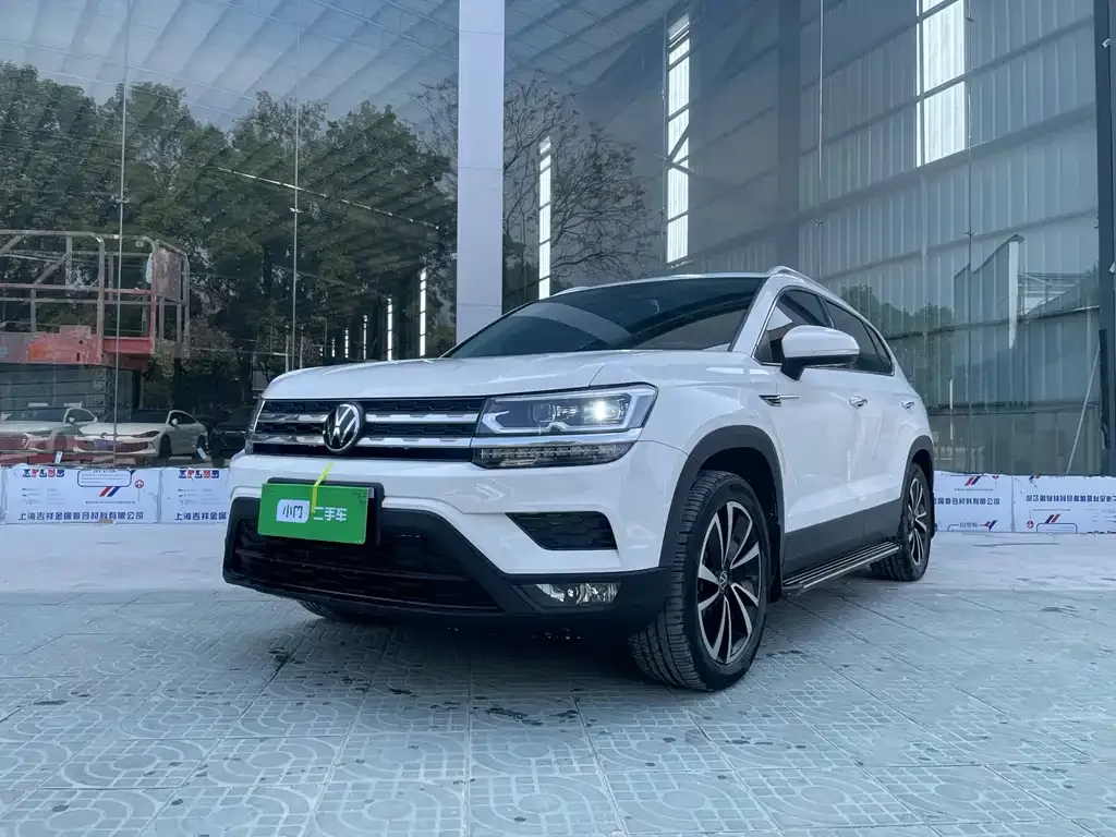 Volkswagen Tharu — фото 1