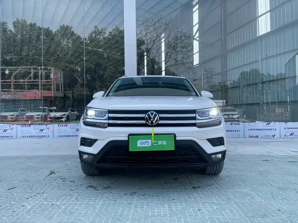 Volkswagen Tharu — фото 6