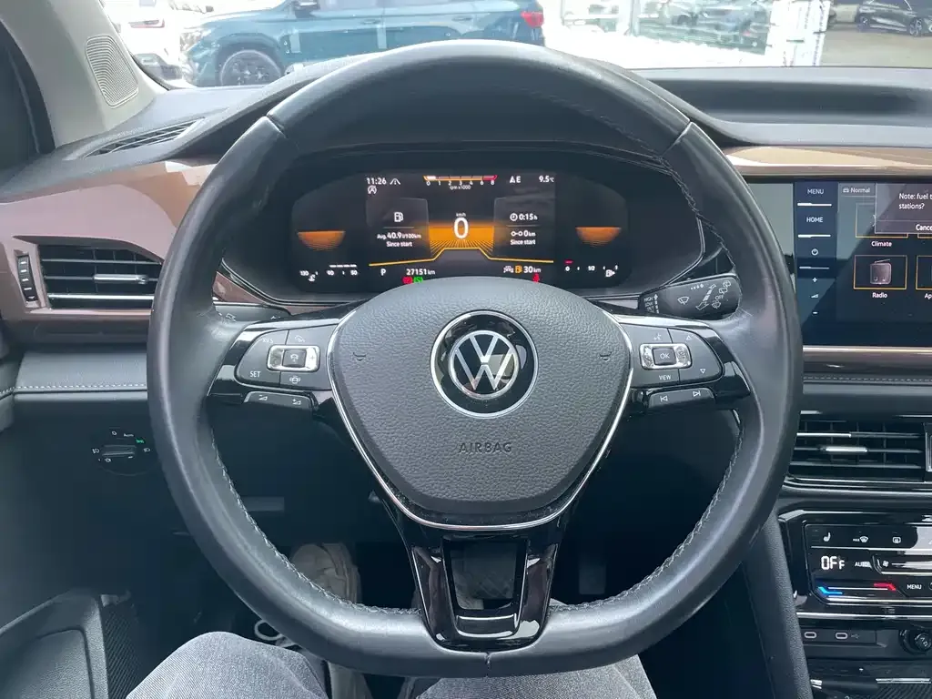 Volkswagen Tharu — фото 9