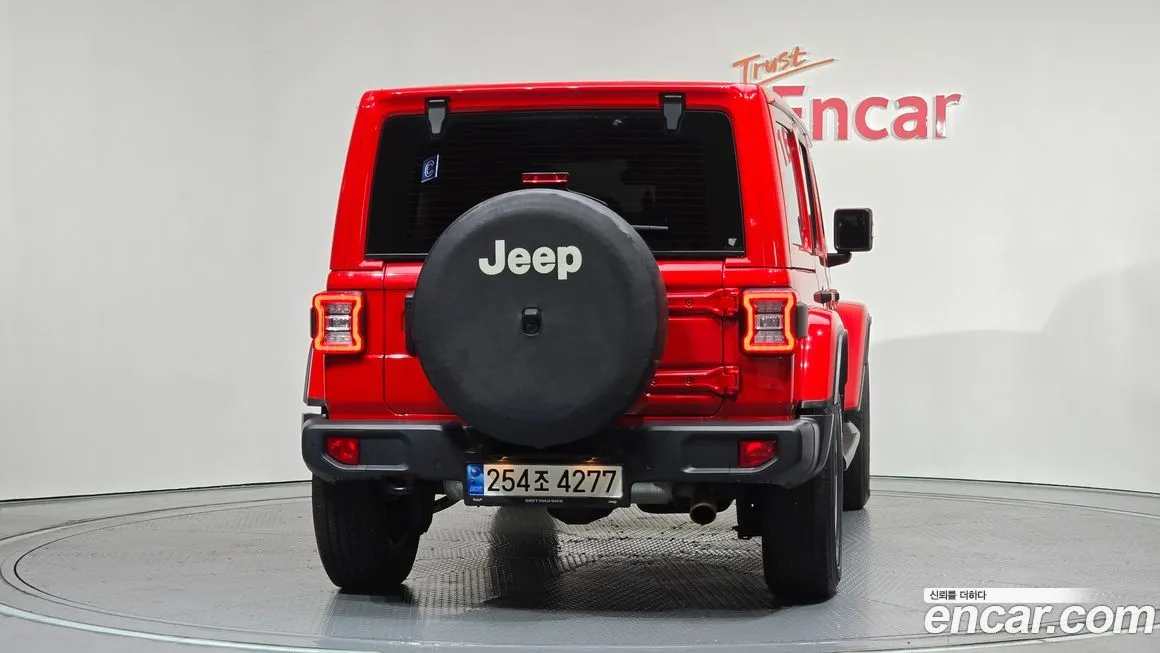 Jeep Wrangler — фото 4