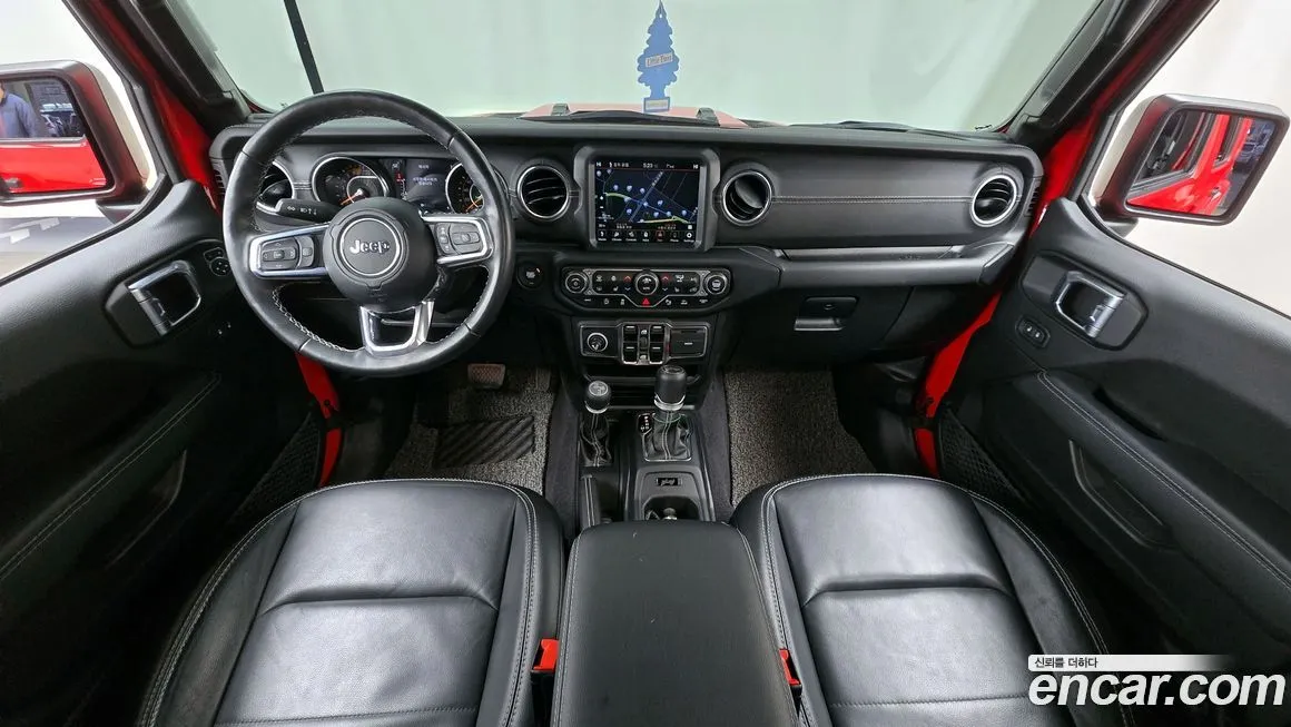 Jeep Wrangler — фото 6