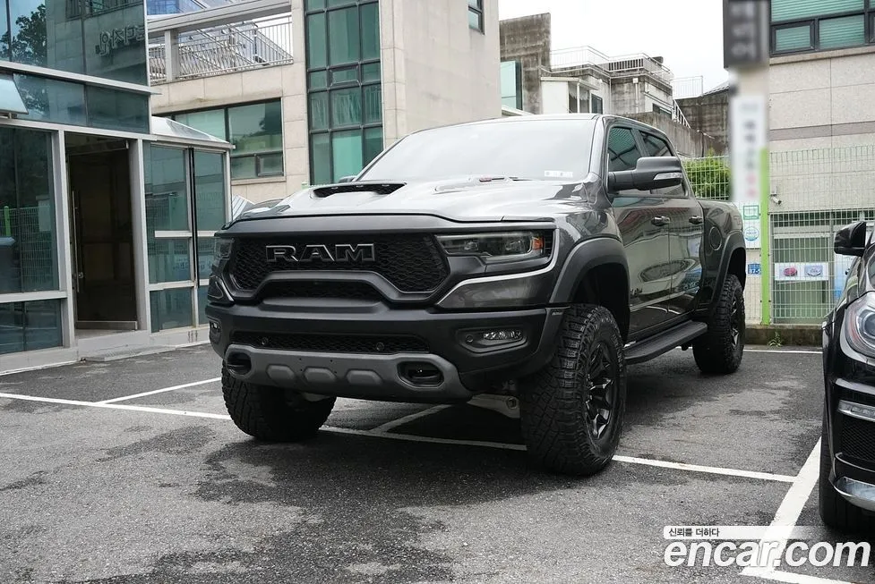 Dodge Ram Pick Up — фото 1