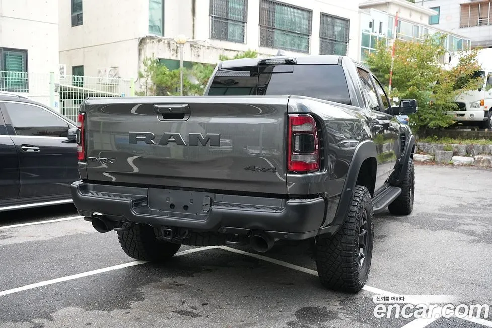 Dodge Ram Pick Up — фото 9