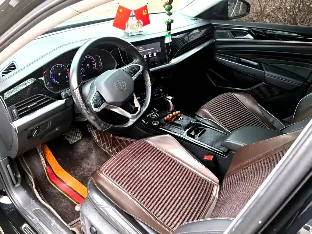 Volkswagen Passat — фото 8