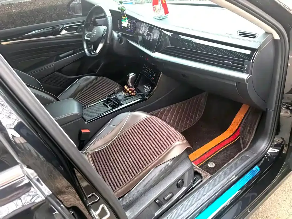 Volkswagen Passat — фото 7