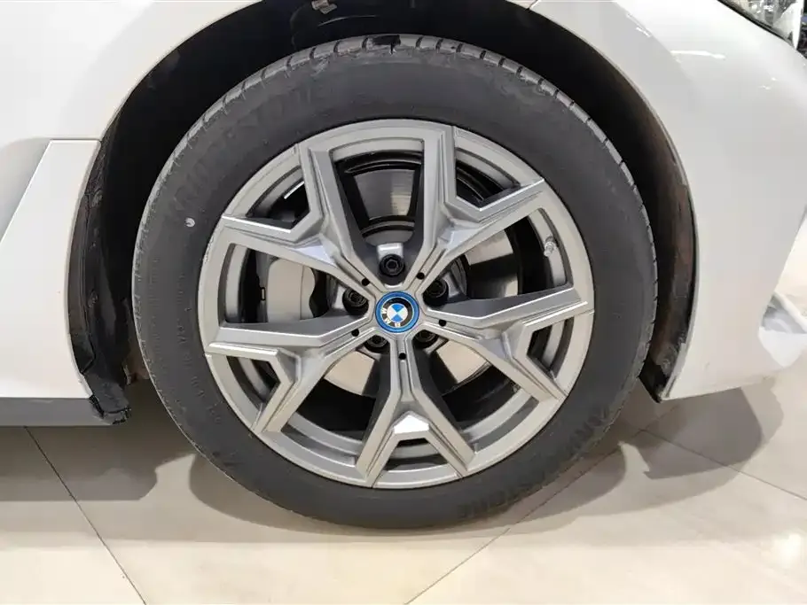 BMW i3 — фото 3