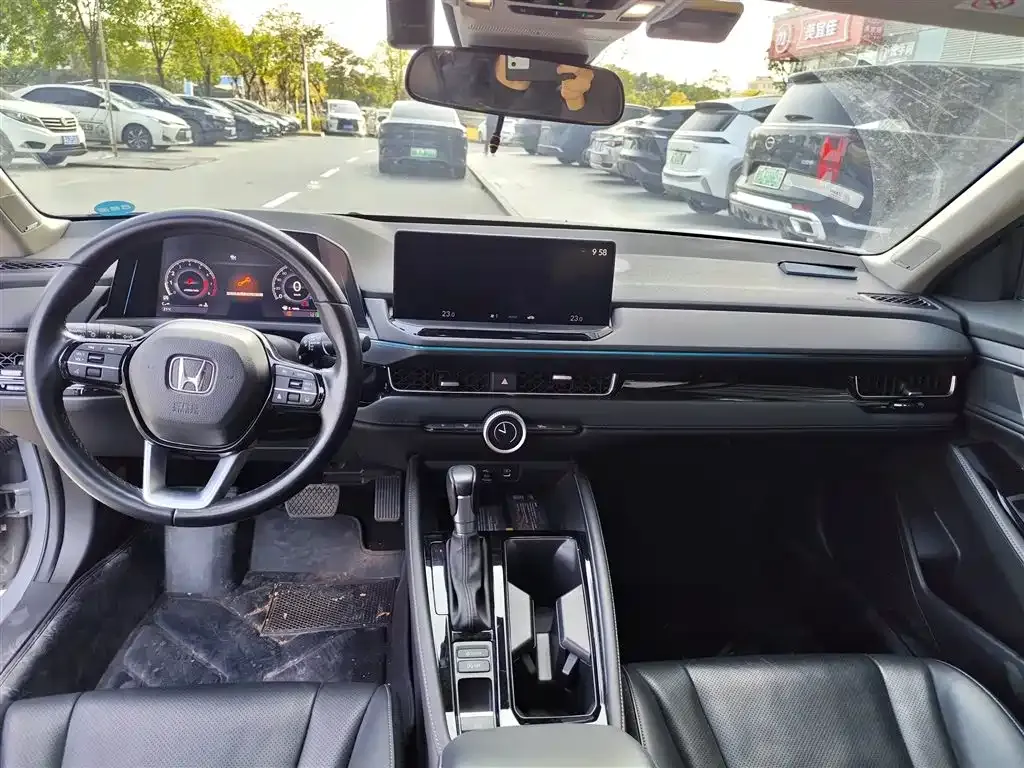 Honda Inspire — фото 6